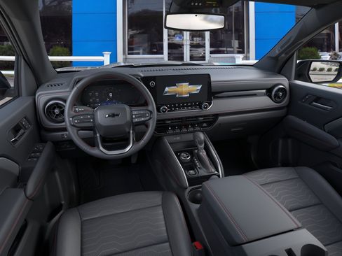 Used 2026 Chevrolet Colorado Z71 w/ Z71 Convenience Package 2 AWD/4WD image 39