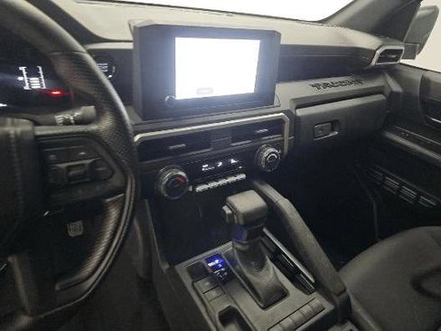 Used 2024 Toyota Tacoma SR image 13