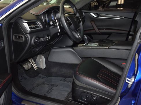 Used 2016 Maserati Ghibli S RWD image 27
