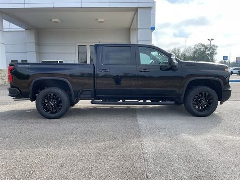 New 2026 Chevrolet Silverado 3500 LT w/ Trail Boss Package image 6