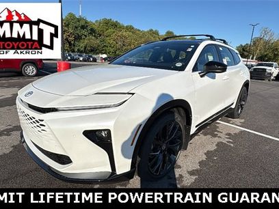 New 2025 Toyota Crown Signia