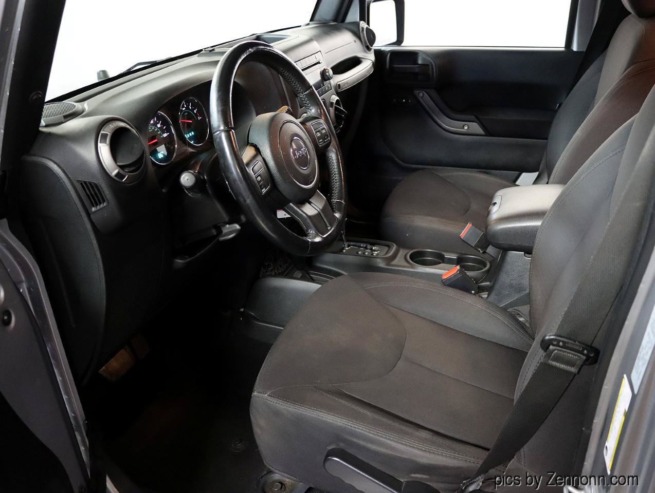 Used 2016 Jeep Wrangler Unlimited Sport w/ Quick Order Package 24S AWD/4WD image 14