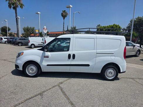 Used 2022 RAM ProMaster City Tradesman FWD image 9