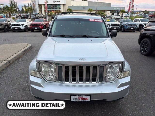 Used 2012 Jeep Liberty Limited AWD/4WD image 1