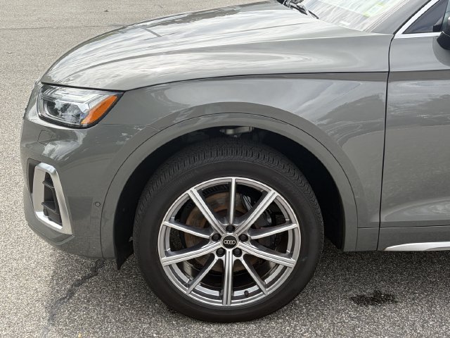 Used 2023 Audi SQ5 Prestige AWD/4WD image 9