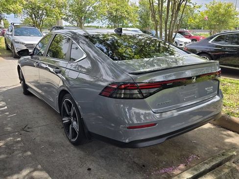 Used 2024 Honda Accord Sport image 7