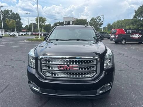 Used 2019 GMC Yukon SLT AWD/4WD image 10