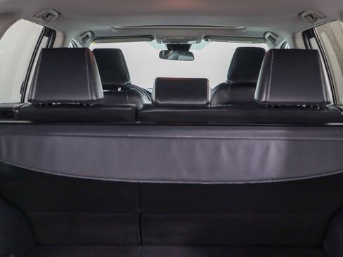 Used 2021 Toyota RAV4 XLE Premium image 30