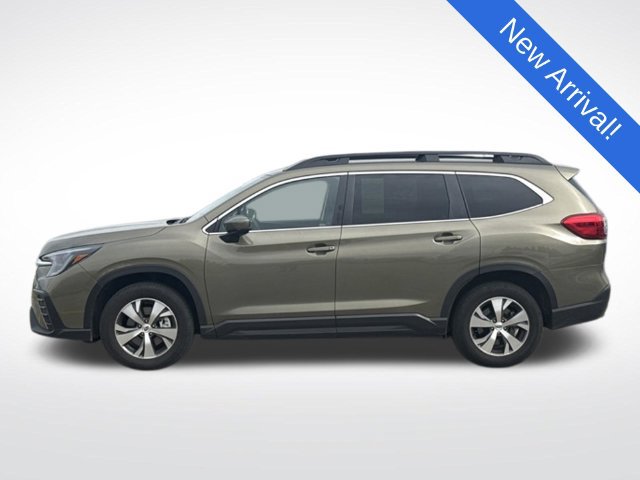 Certified 2024 Subaru Ascent Premium w/ Convenience Package AWD/4WD image 4