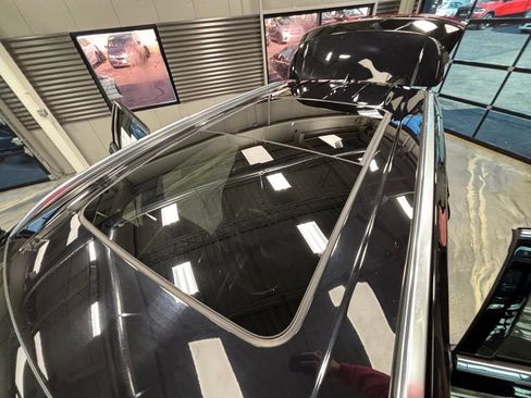 Used 2020 Lincoln Aviator Reserve w/ Equipment Group 201A image 12