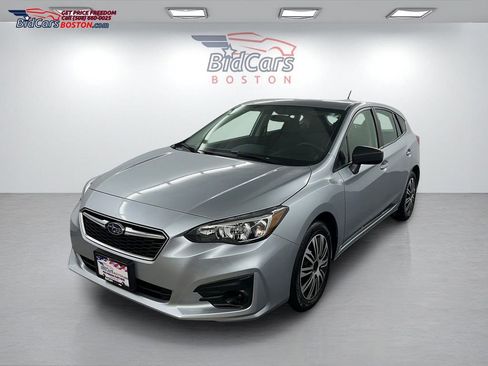 Used 2019 Subaru Impreza 2.0i image 1