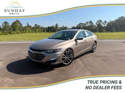 Used 2025 Chevrolet Malibu LT
