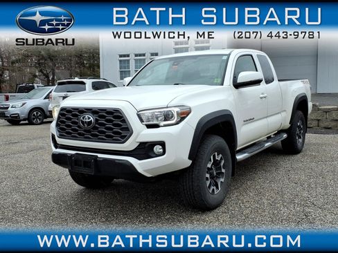 Used 2020 Toyota Tacoma TRD Off-Road w/ Technology Package AWD/4WD image 1