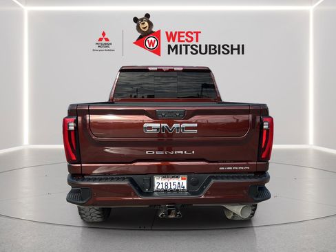 Used 2024 GMC Sierra 2500 Denali Ultimate image 10