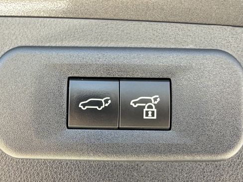 Certified 2024 Lexus NX 250 FWD w/ Towing Package (2000 Lbs) image 14