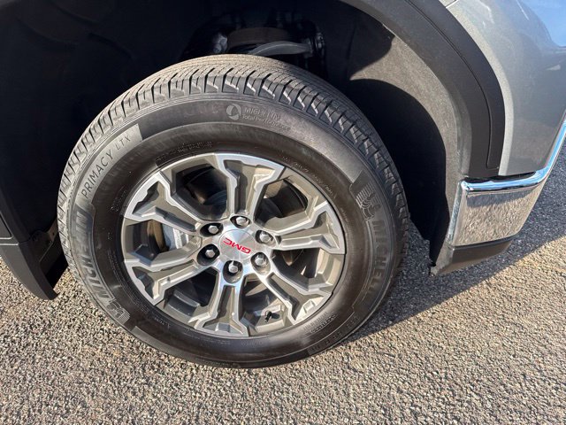Used 2025 GMC Sierra 1500 SLT AWD/4WD image 7