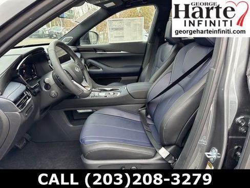New 2026 INFINITI QX60 Sport w/ Dark Cargo Package image 9