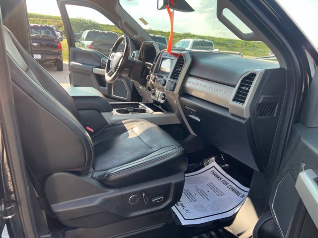 Used 2019 Ford F350 Lariat w/ Lariat Ultimate Package AWD/4WD image 16