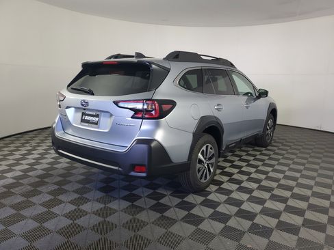 New 2025 Subaru Outback Premium image 4