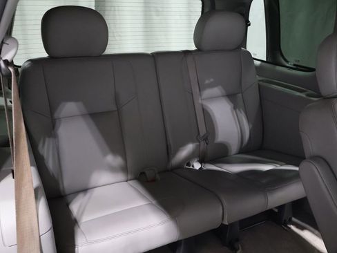 Used 2005 Chevrolet Uplander LT w/ Premium Seating Package image 19