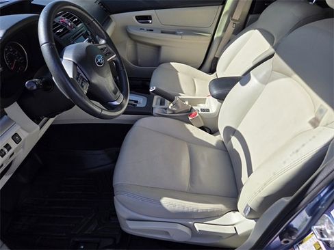 Used 2014 Subaru Crosstrek 2.0i Limited image 9