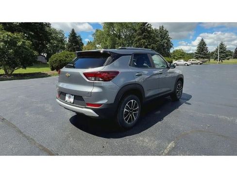 New 2026 Chevrolet TrailBlazer LT AWD/4WD image 8
