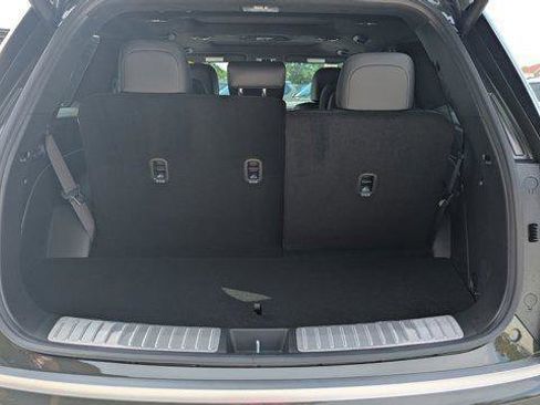 Used 2026 Hyundai Palisade Calligraphy image 25