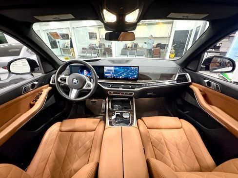 Used 2026 BMW X5 xDrive40i image 23