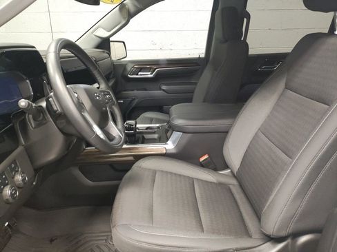 Used 2023 Chevrolet Silverado 1500 LT Trail Boss image 22