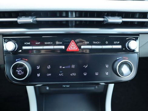 New 2026 Hyundai Tucson Limited image 15