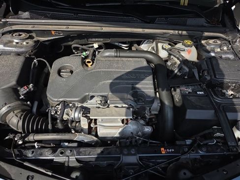 Used 2021 Chevrolet Malibu LT image 10