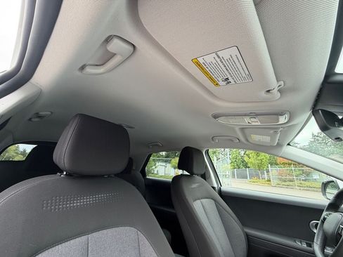 Used 2024 Hyundai Ioniq 5 SEL RWD image 27