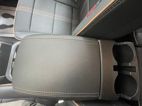 New 2026 GMC Canyon AT4 AWD/4WD image 17