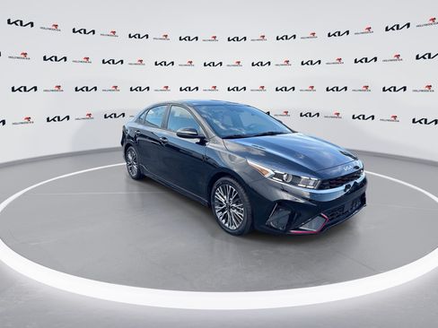 Used 2024 Kia Forte GT-Line FWD image 2