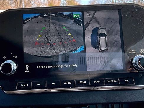 Used 2022 Mitsubishi Outlander SE image 22