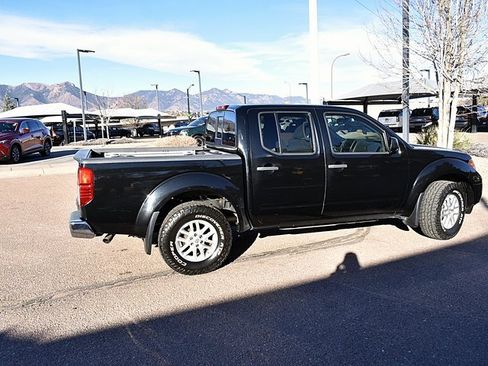 Used 2017 Nissan Frontier SV w/ SV Value Truck Package image 10