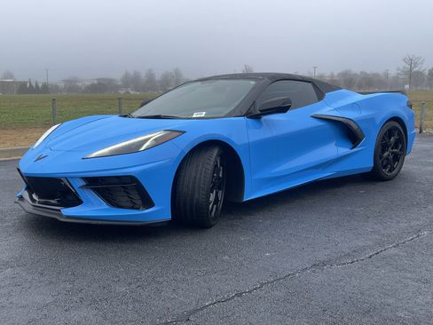 Used 2022 Chevrolet Corvette Stingray Premium Conv w/ Z51 Performance Package image 5