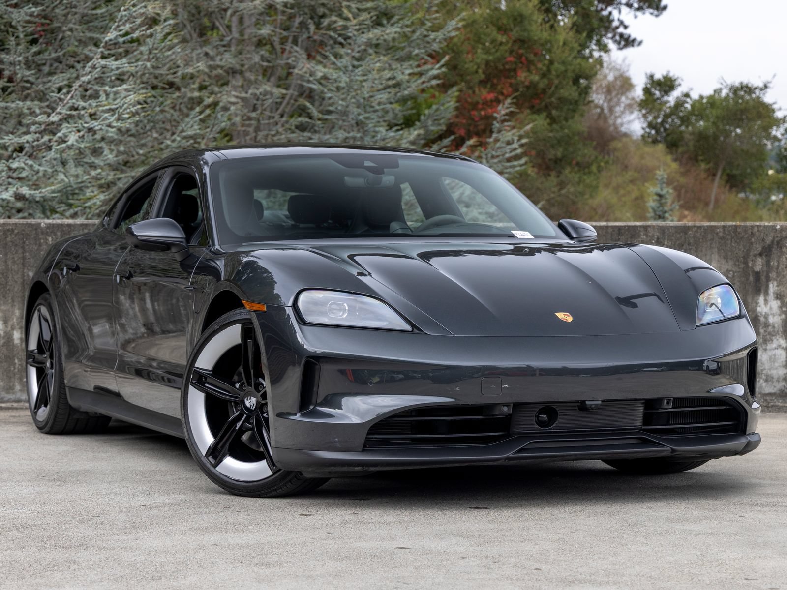 Certified 2025 Porsche Taycan 4S AWD/4WD image 6