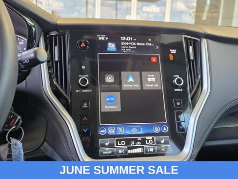 Used 2025 Subaru Outback Premium AWD/4WD image 15