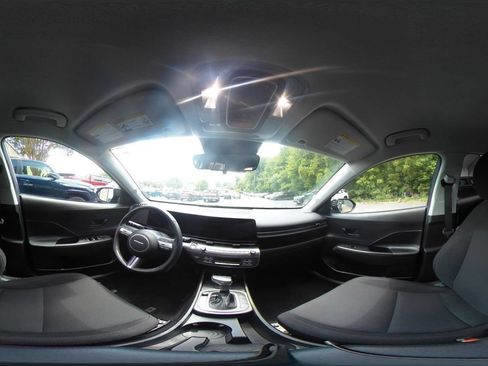 Used 2026 Hyundai Kona SEL Sport FWD image 38