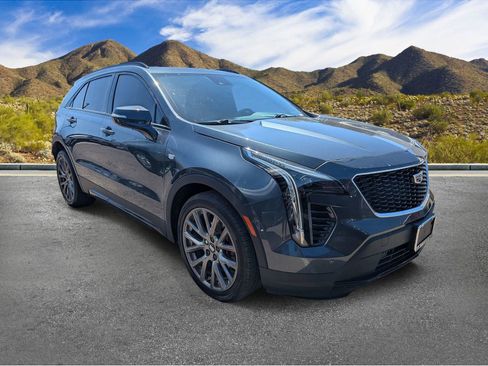 Certified 2021 Cadillac XT4 Sport AWD/4WD image 3
