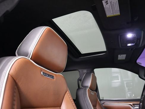 Used 2022 GMC Sierra 1500 Denali Ultimate image 18