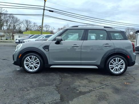 Used 2022 MINI Cooper Countryman Cooper Hatchback 4D image 6