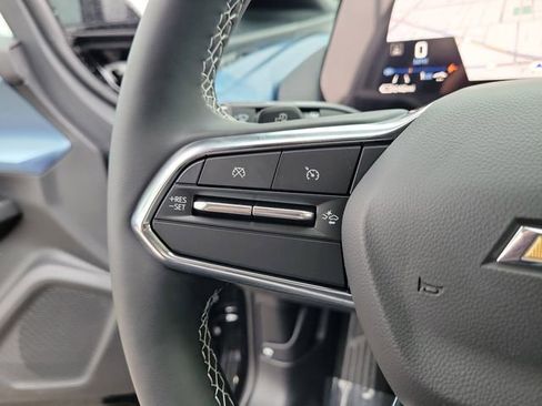 New 2026 Chevrolet Equinox EV LT w/ Convenience Package II image 22