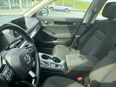 Used 2023 Honda Civic EX image 10