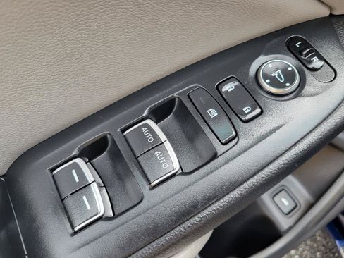 Used 2018 Honda Accord EX-L image 8