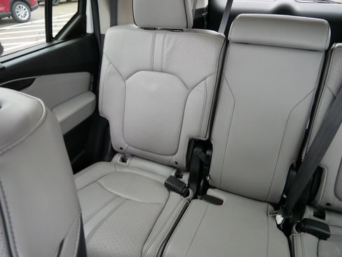 Certified 2024 Honda Pilot Elite image 12