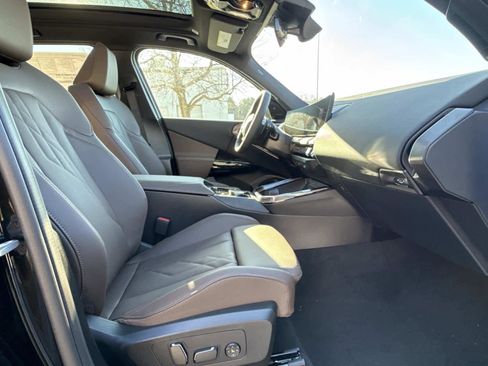 New 2026 BMW X3 xDrive30 w/ Premium Package image 16