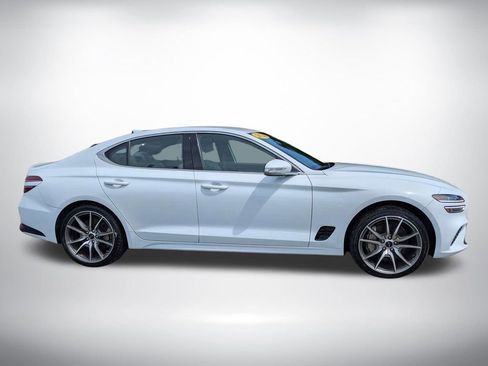 Used 2024 Genesis G70 2.5T AWD/4WD image 3