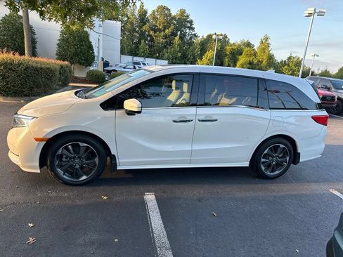Certified 2023 Honda Odyssey Elite image 6